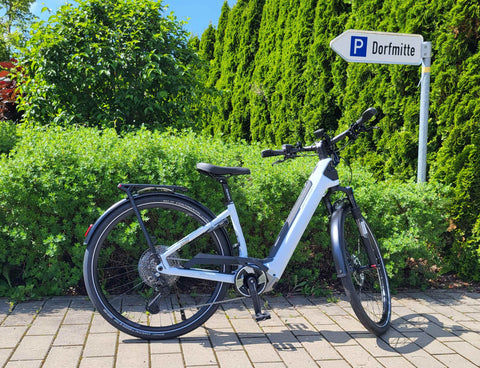 Centurion E-Fire R2000i L weißsilber 2024 28" 625 Wh Wave